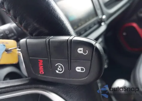 2016 Jeep Renegade Trailhawk from USA, damaged, VIN ZACCJBCT2GPC93223